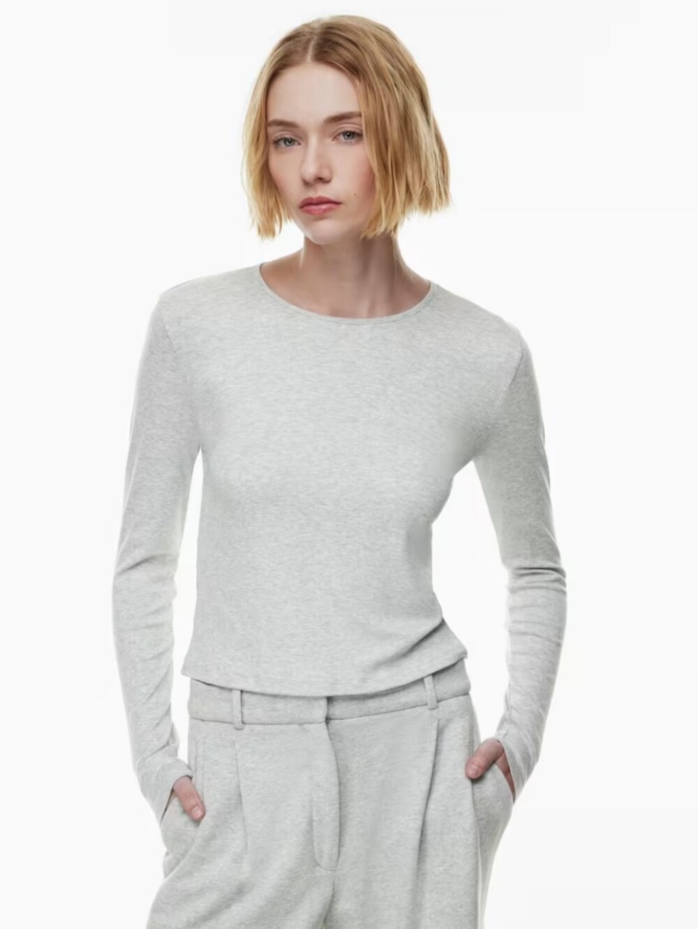 Aritzia - Luxe Lounge Everyday Long sleeve - Size L